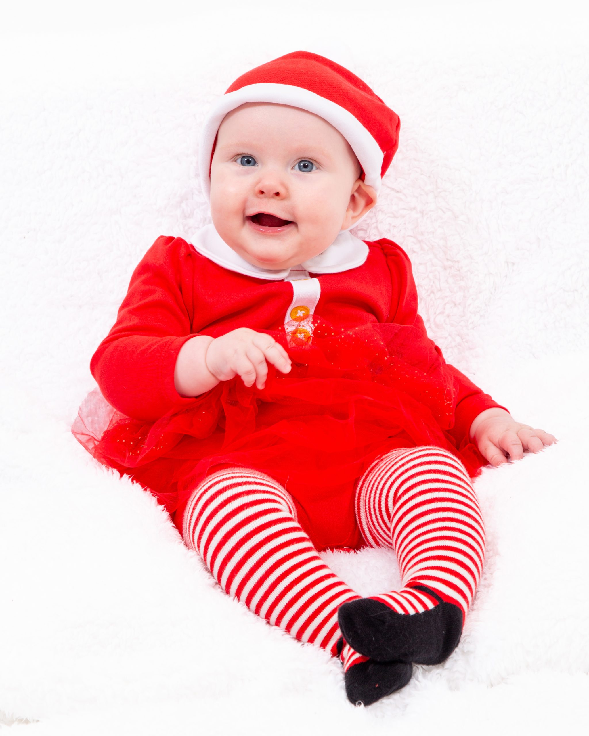West 70 Photography - Christmas Mini Photoshoot Portraits in Downend Bristol 2026