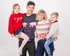 West 70 Photography - Christmas Mini Photoshoot Portraits in Downend Bristol 2026